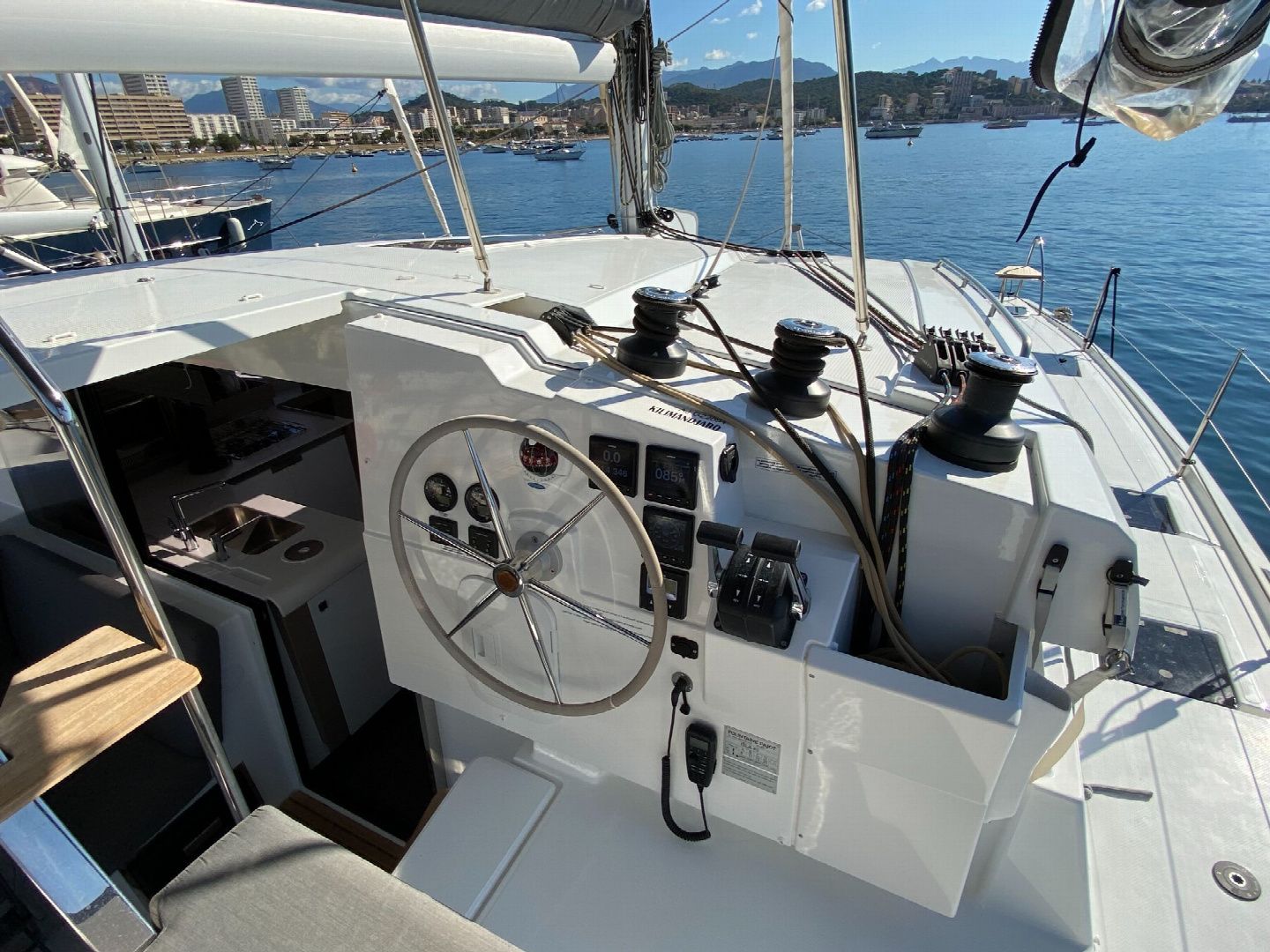 Fountaine Pajot Isla 40 | Kilimandjaro