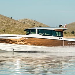 Saxdor 320 GTC | Olivia