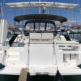 Dufour 470 | Emphasis