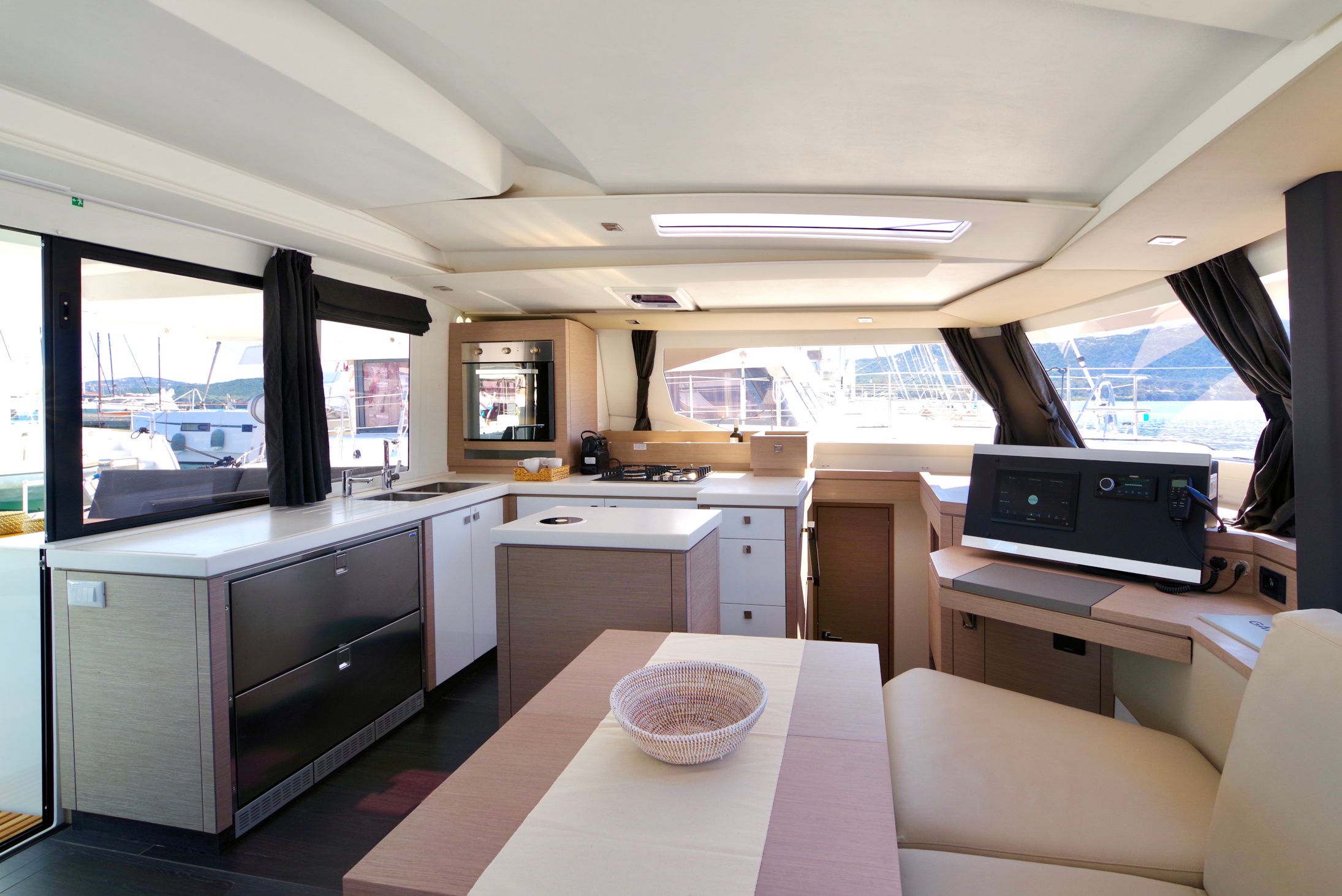 Fountaine Pajot Saona 47 | Orsa 3