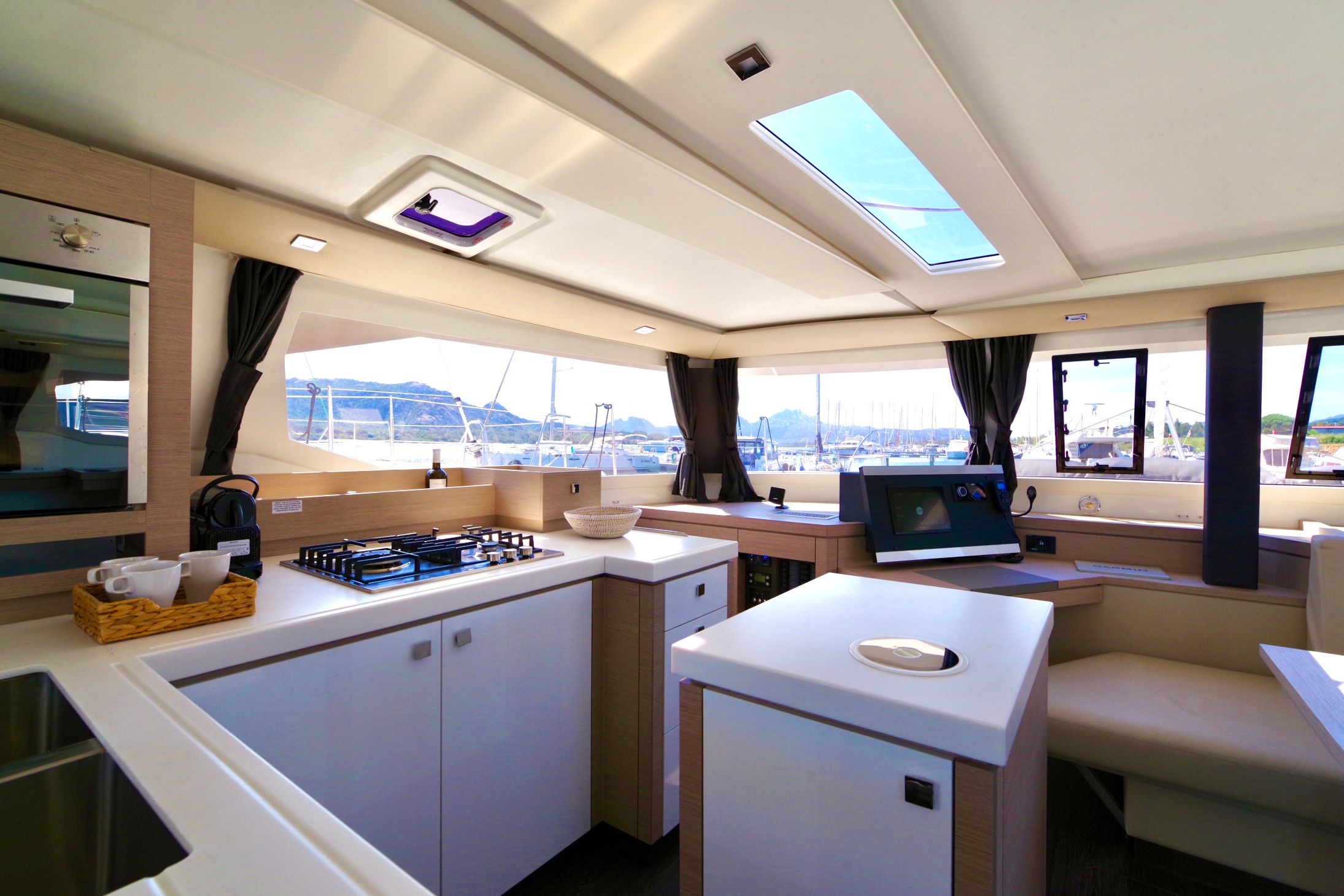 Fountaine Pajot Saona 47 | Orsa 3
