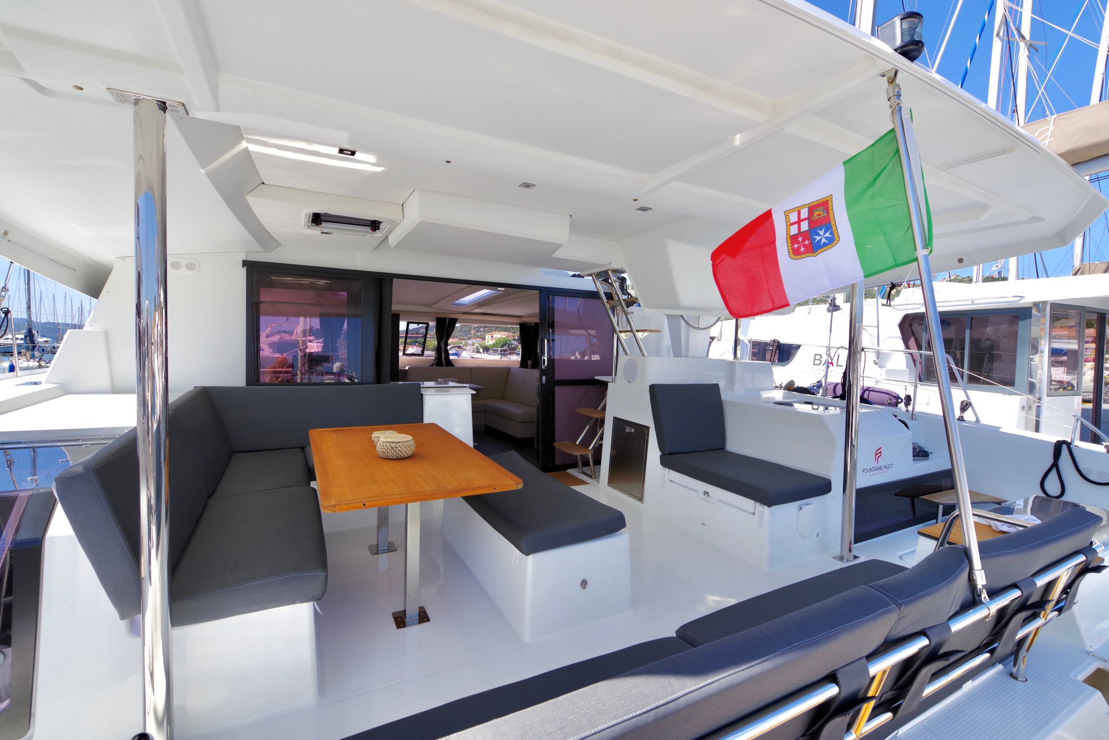 Fountaine Pajot Saona 47 | Orsa 3