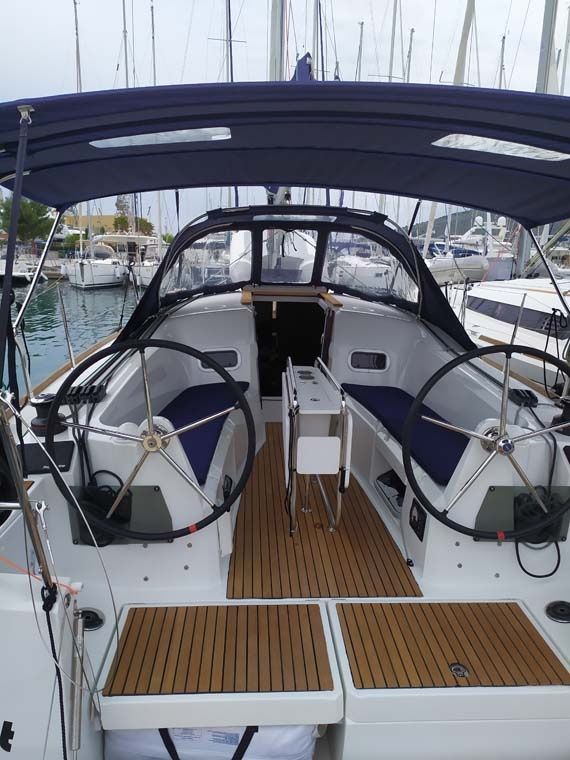 Jeanneau Sun Odyssey 349 | Sweet Elli