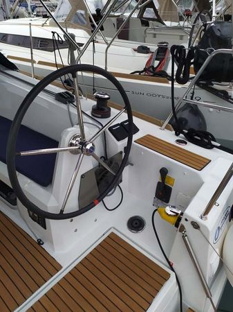 Jeanneau Sun Odyssey 349 | Sweet Elli