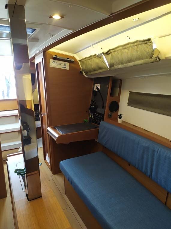 Jeanneau Sun Odyssey 349 | Sweet Elli