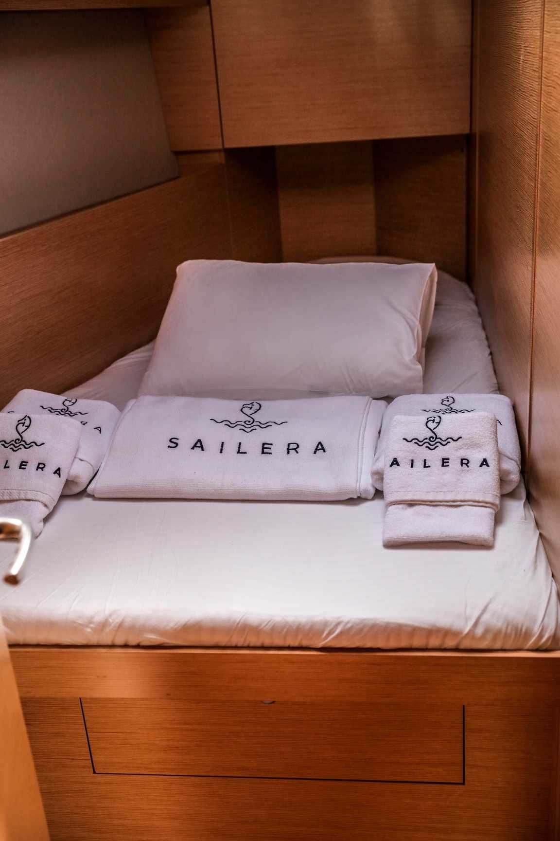 Hanse 458 | Celine 1