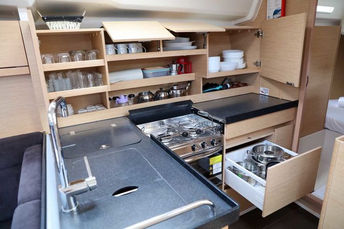 Hanse 458 | Celine 1