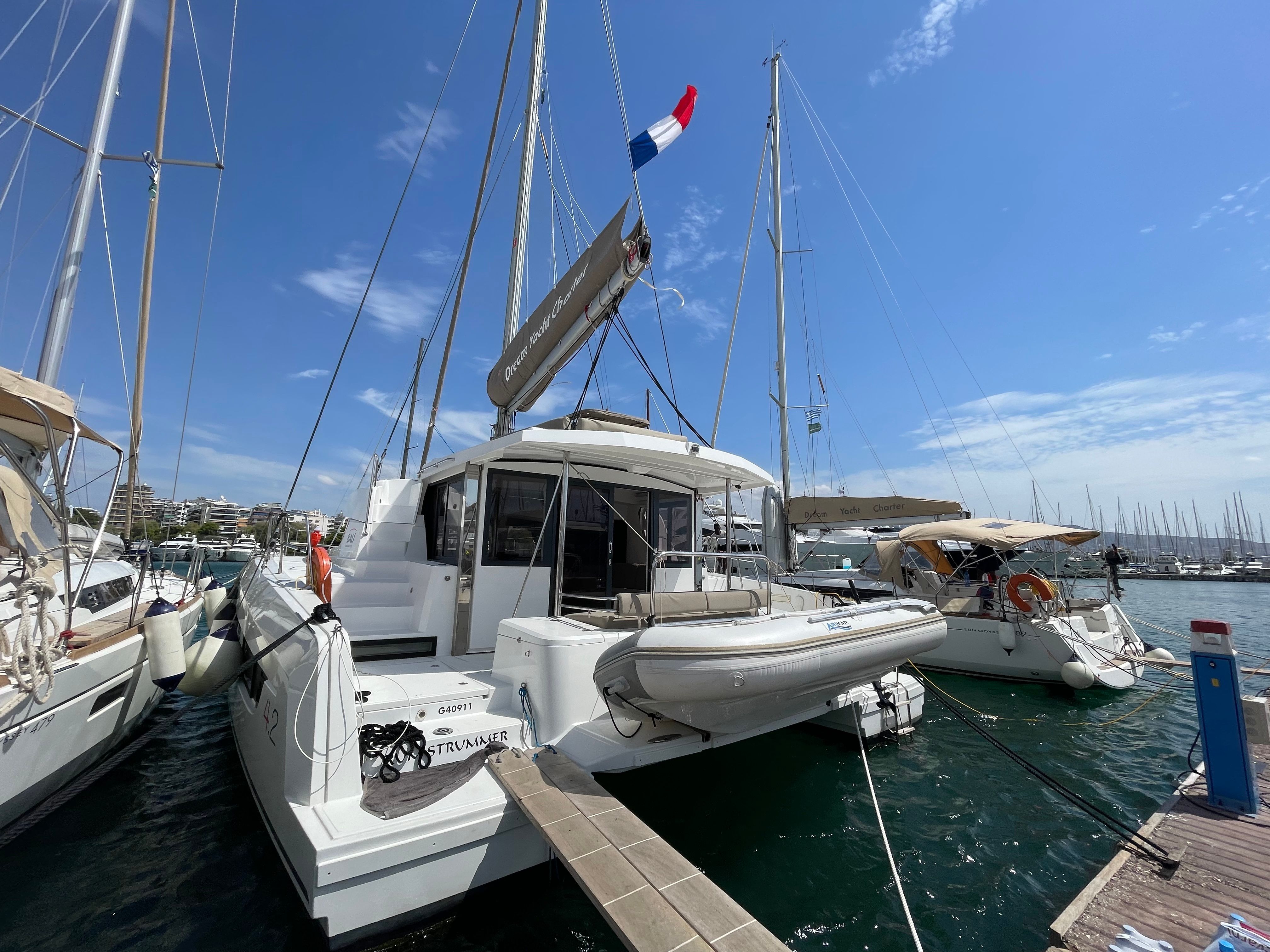 Bali 4.2 | Rum Strummer