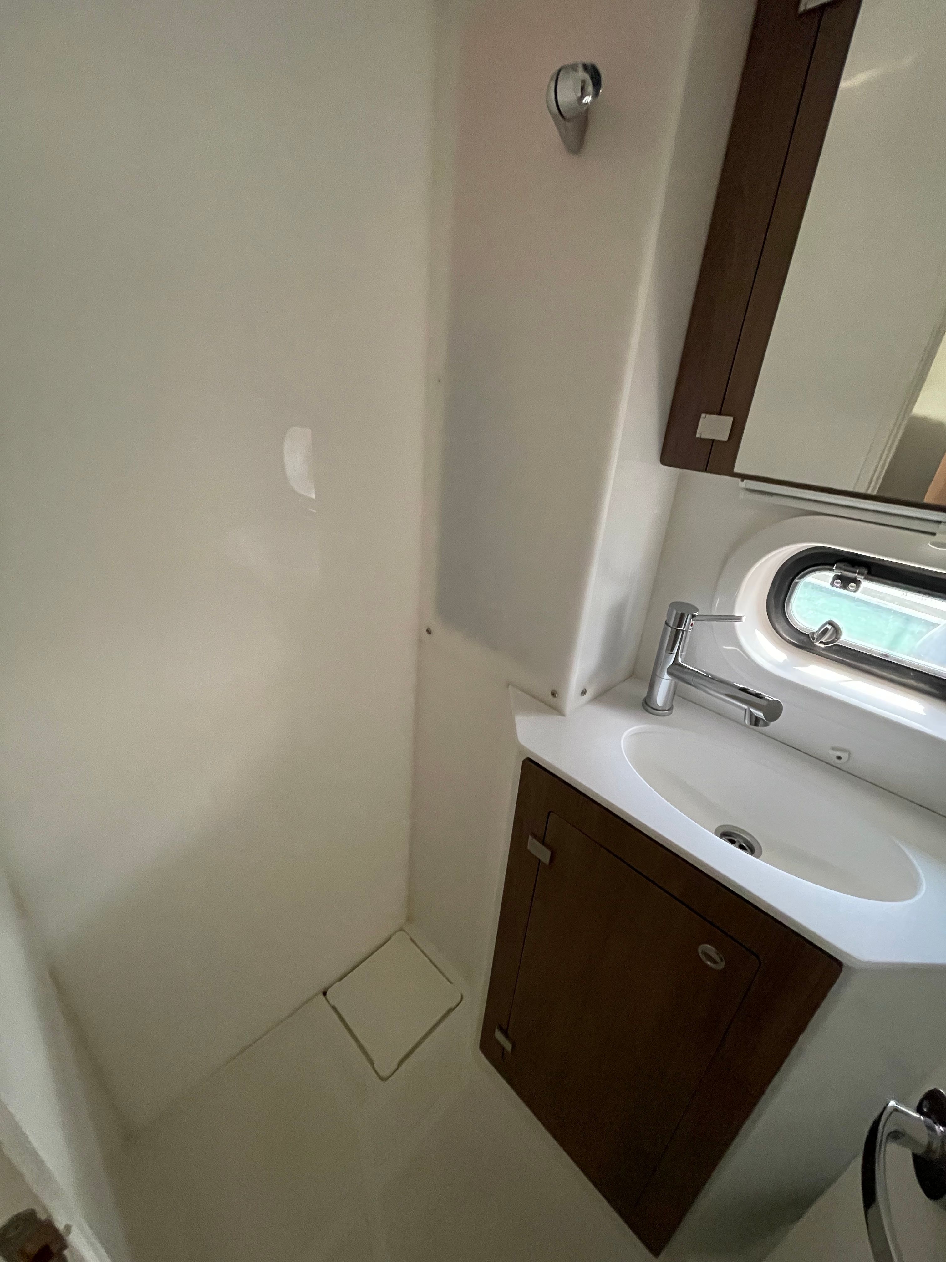 Bali 4.2 | Rum Strummer