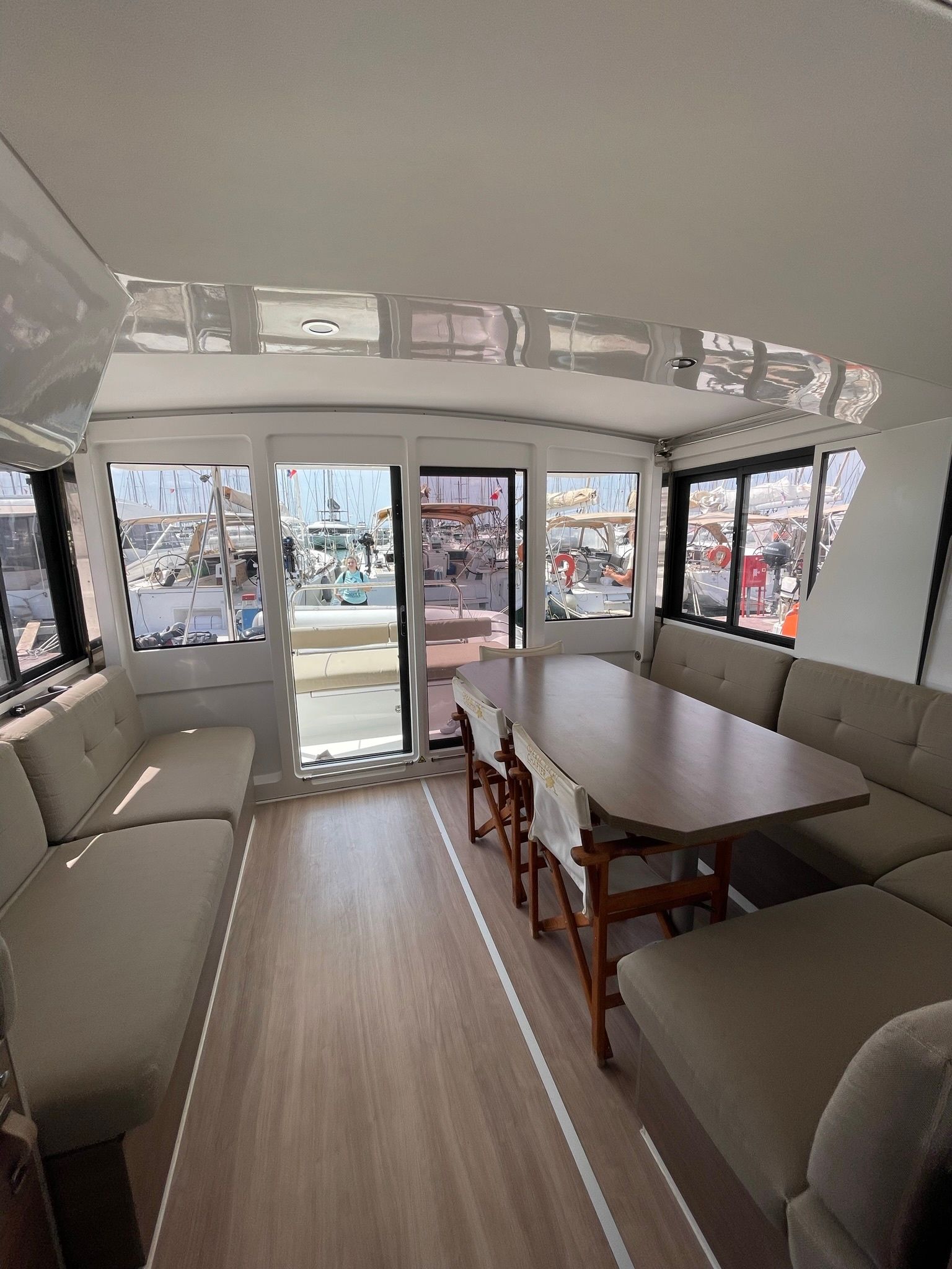 Bali 4.2 | Rum Strummer