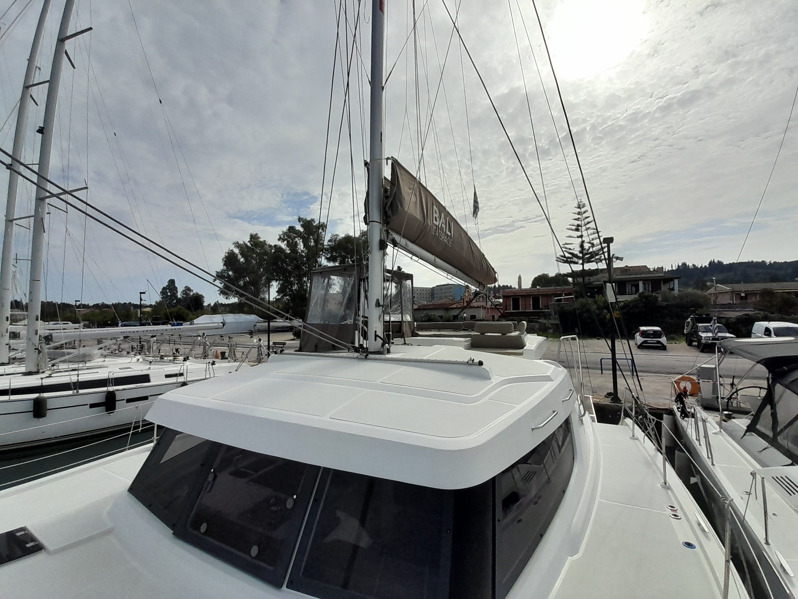 Bali Catspace | Hermes