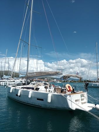 Dufour 430 | Aruna