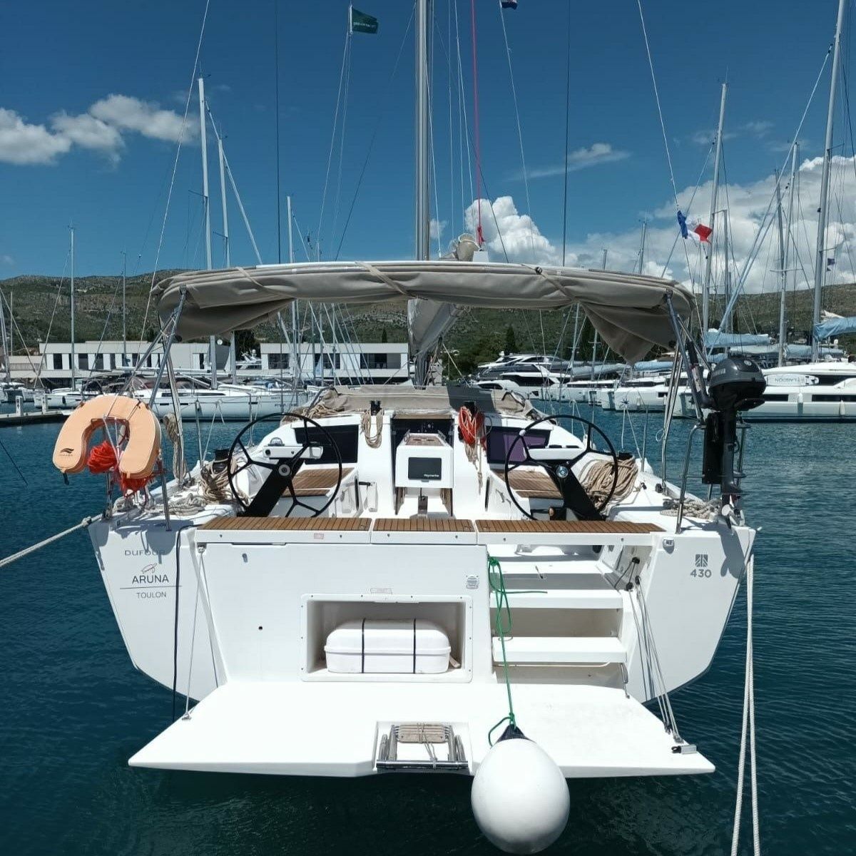 Dufour 430 | Aruna