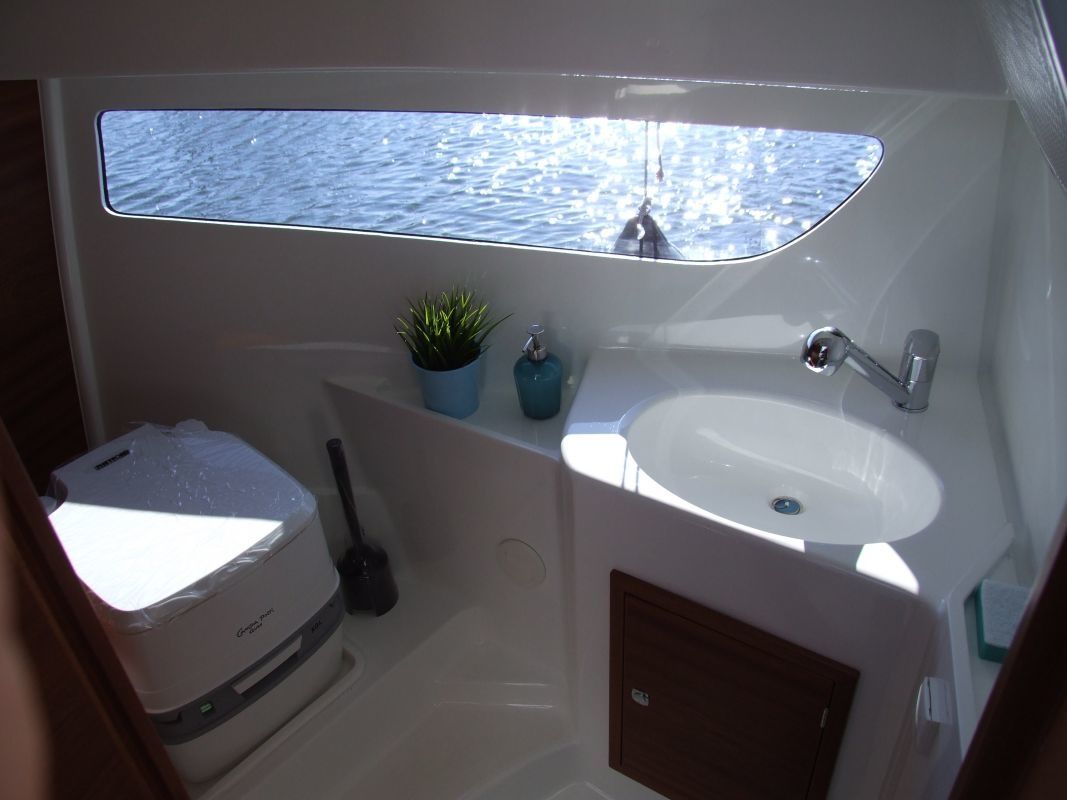 Janmor 700 | Rainbow