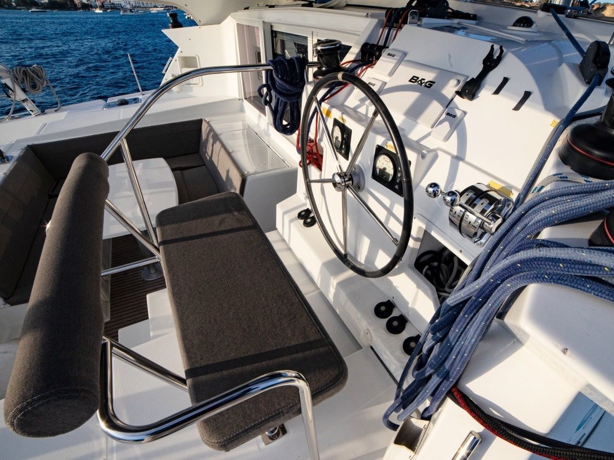 Lagoon 421 | We Dun It - Ibiza