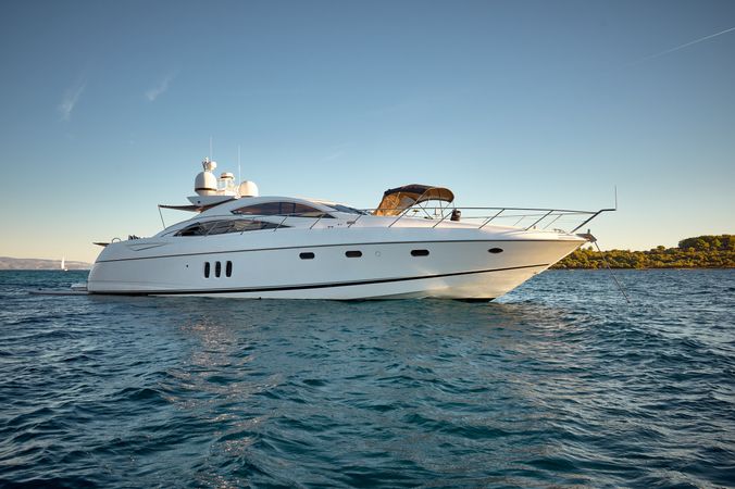 Sunseeker 72 | Ghost