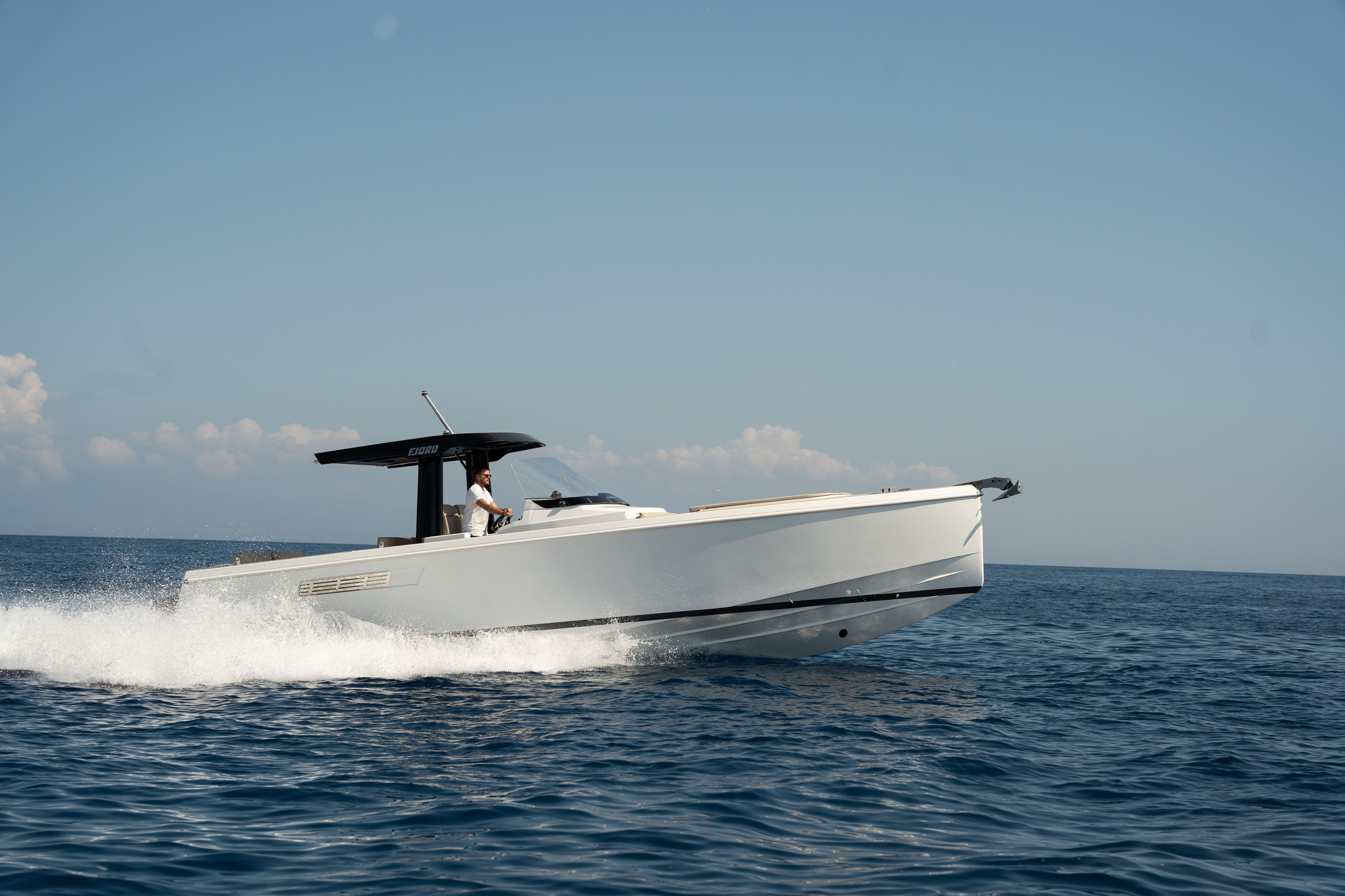 Tesoro T40 | Yaloou Treasure 1