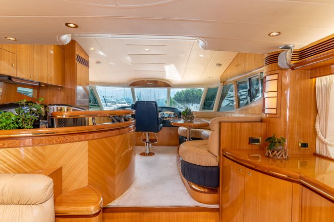 Yaretti 2210 | Happy 3