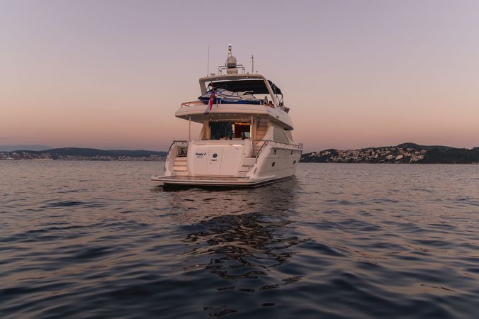 Yaretti 2210 | Happy 3