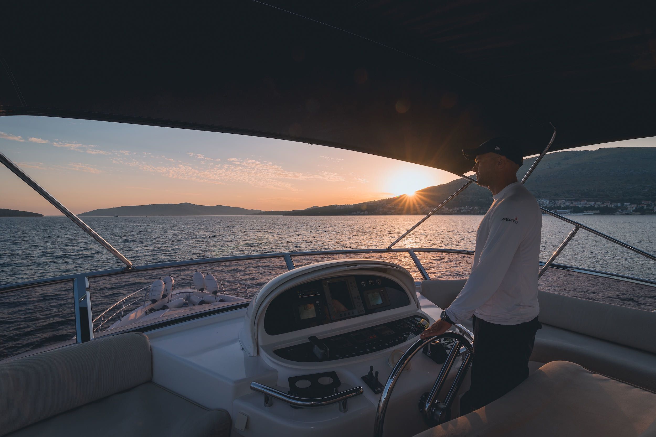 Yaretti 2210 | Happy 3