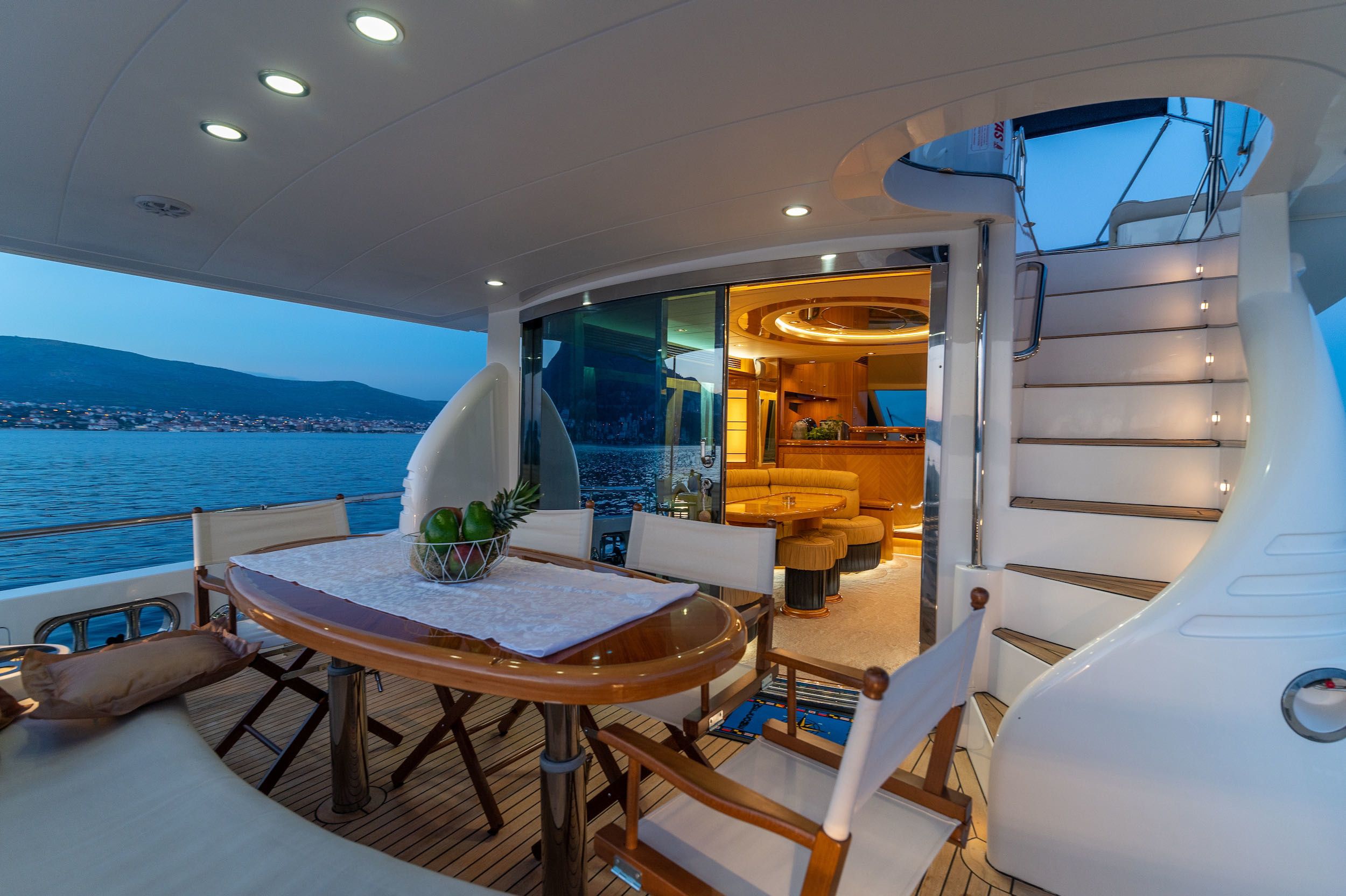 Yaretti 2210 | Happy 3