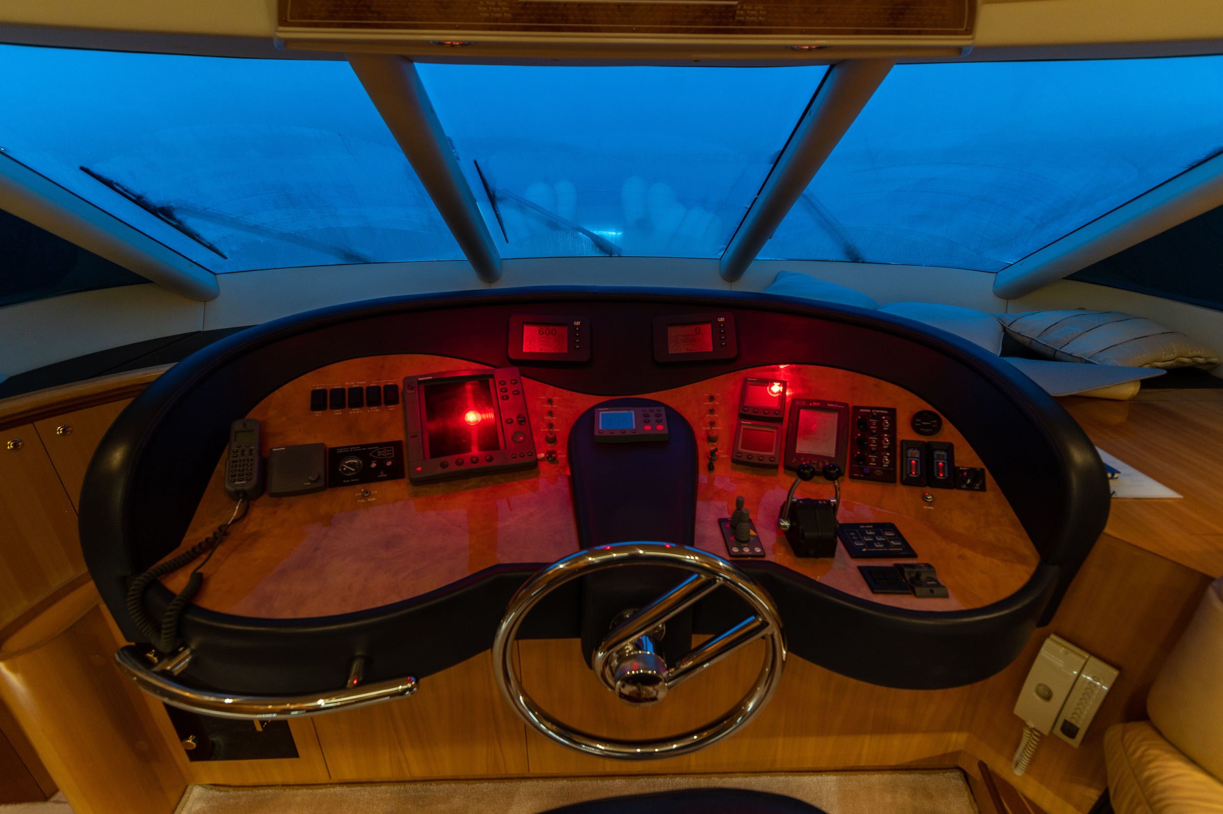 Yaretti 2210 | Happy 3