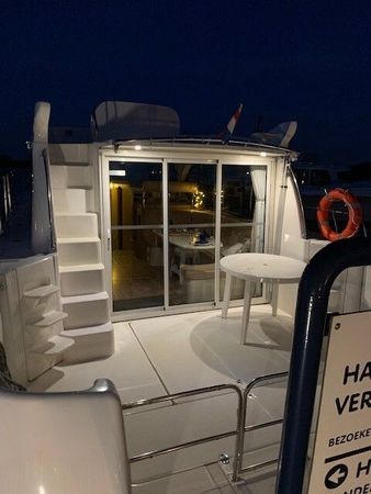 Nicols Estivale Sixto | Amsterdam