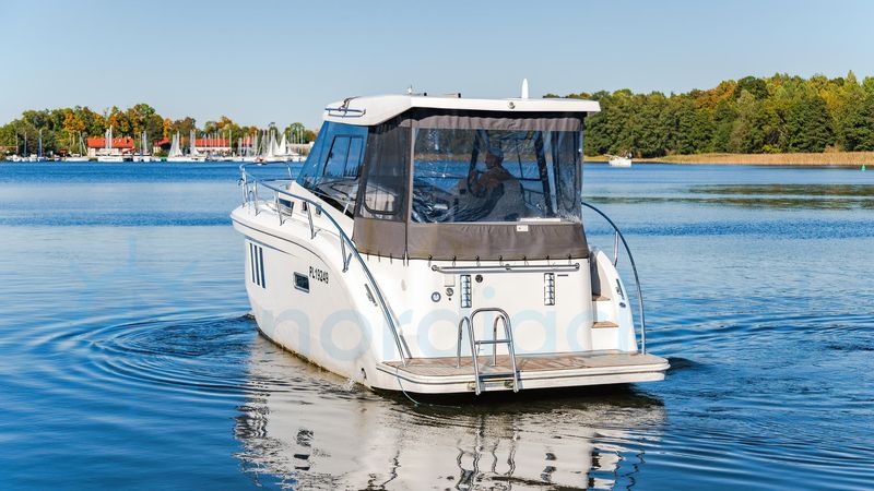 Stillo 30 | Piata Lady M