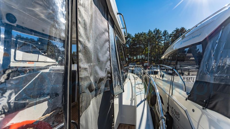 Stillo 30 | Piata Lady M