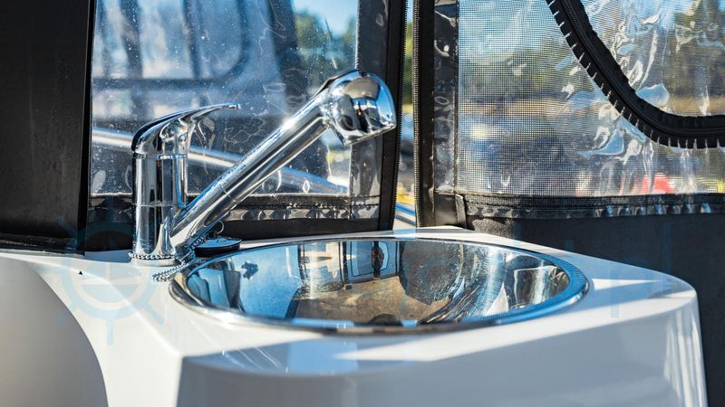 Stillo 30 | Piata Lady M