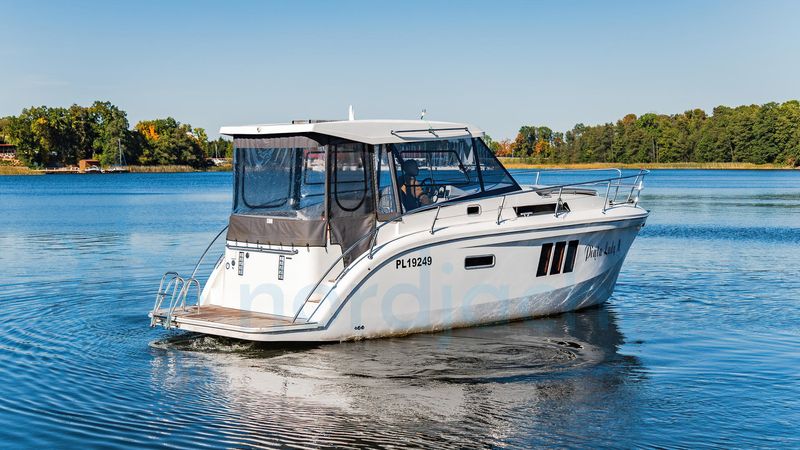 Stillo 30 | Piata Lady M