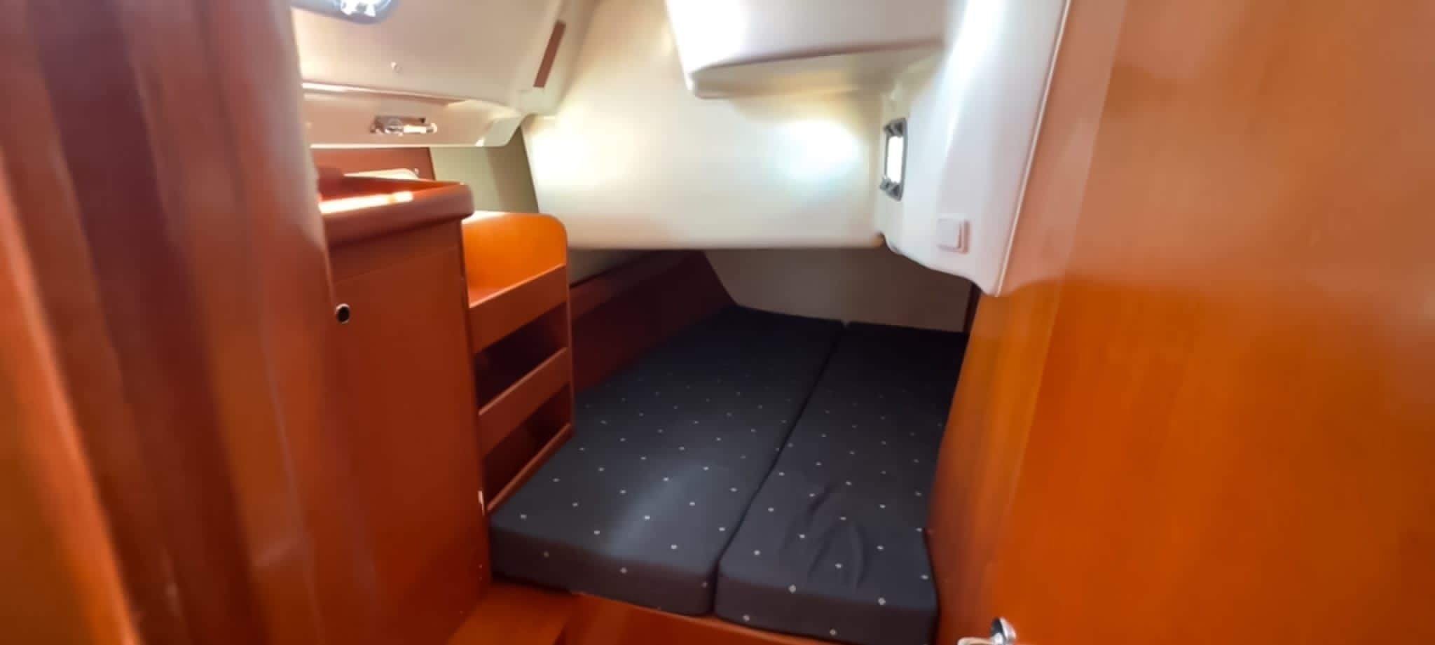 Beneteau Oceanis Clipper 423 | Derin