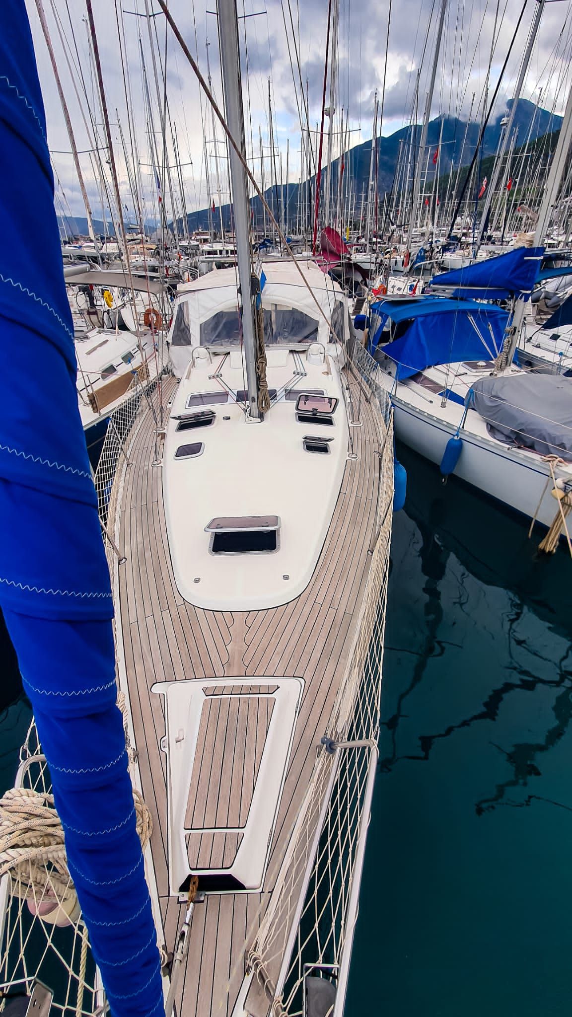 Beneteau Oceanis Clipper 423 | Derin