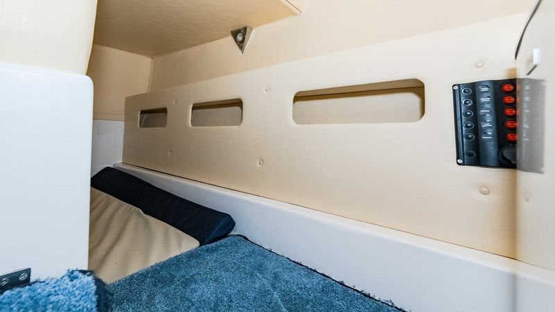 Coral 750 | Hard Top