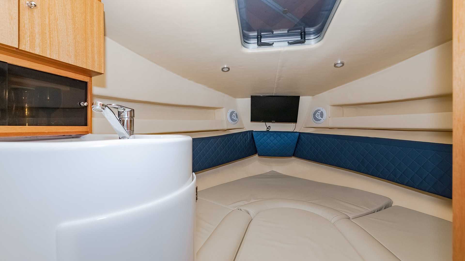 Coral 750 | Hard Top