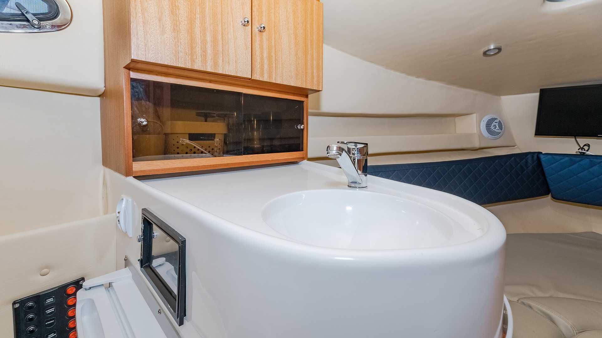 Coral 750 | Hard Top