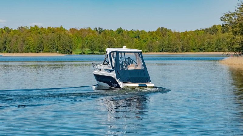 Coral 750 | Hard Top