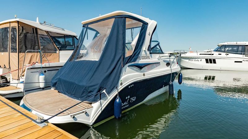 Coral 750 | Hard Top