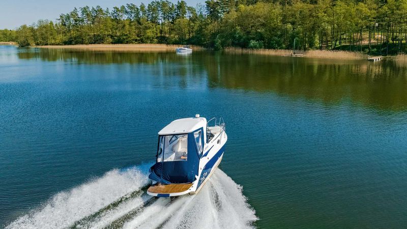 Coral 750 | Hard Top