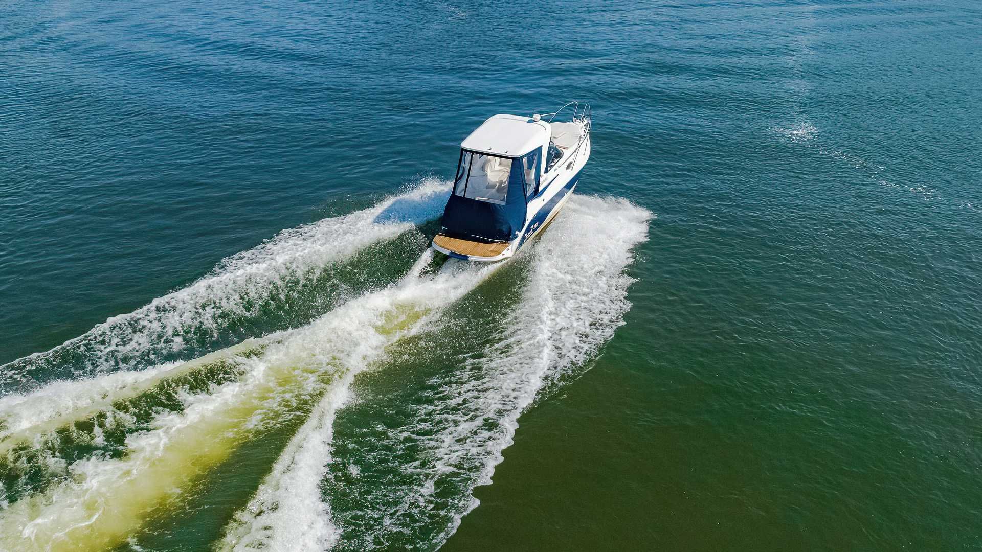 Coral 750 | Hard Top