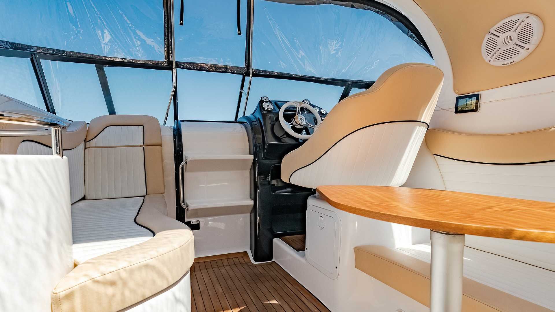 Coral 750 | Hard Top