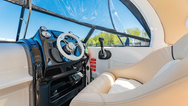 Coral 750 | Hard Top