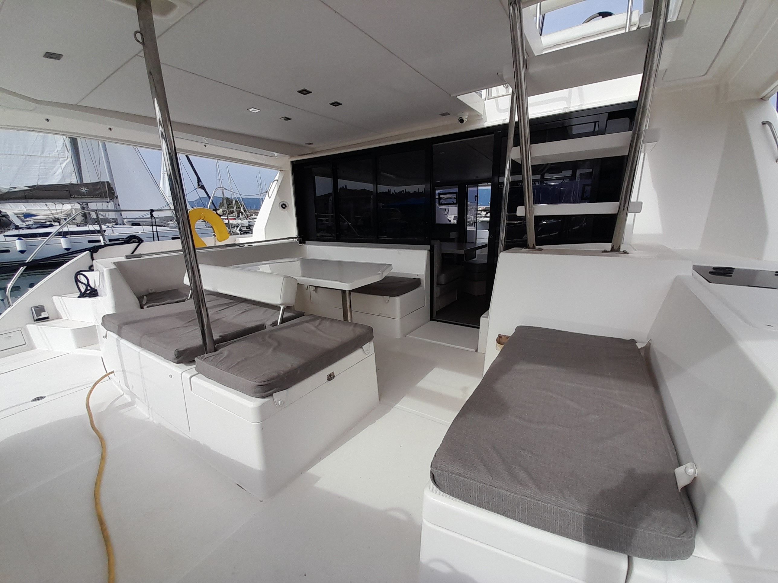 Leopard 434 | Aquaholic