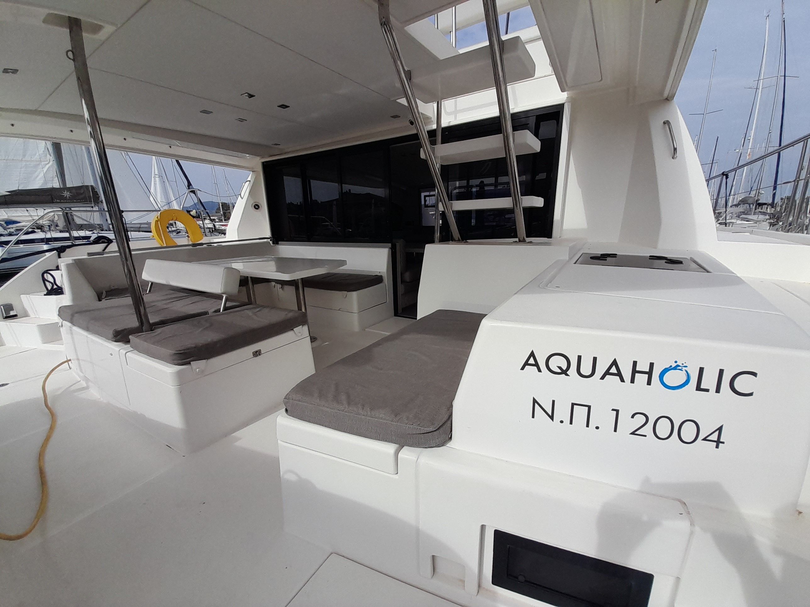 Leopard 434 | Aquaholic