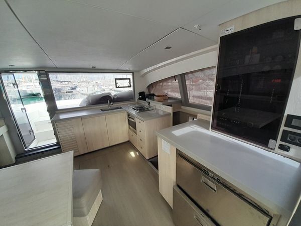 Leopard 434 | Aquaholic