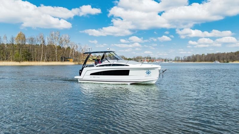 Balt 818 Tytan | Platypus