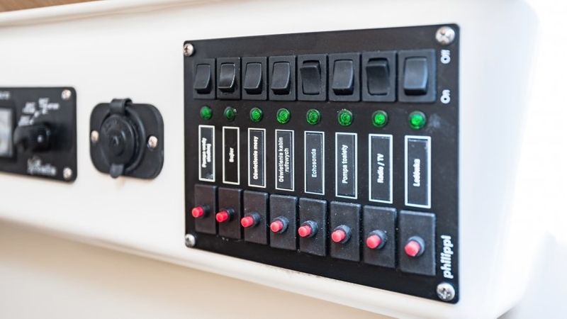 Balt 818 Tytan | Platypus