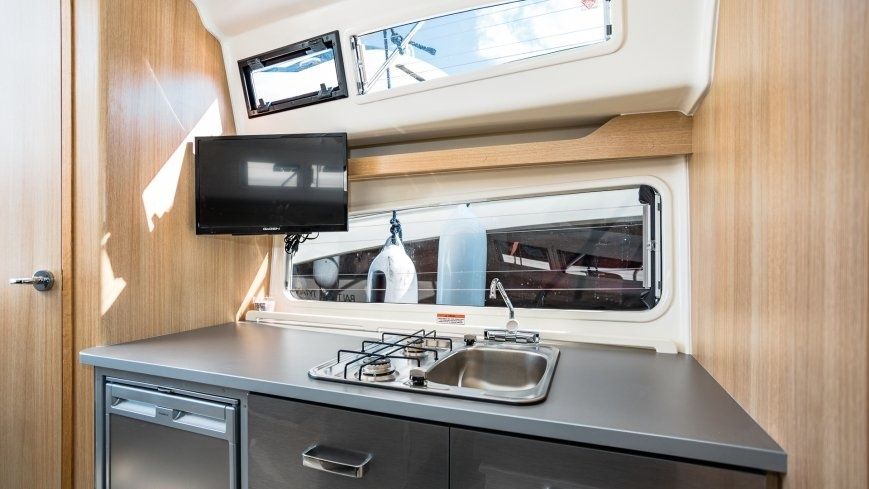 Balt 818 Tytan | Platypus