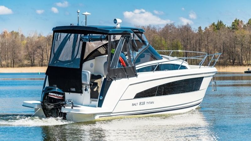 Balt 818 Tytan | Platypus