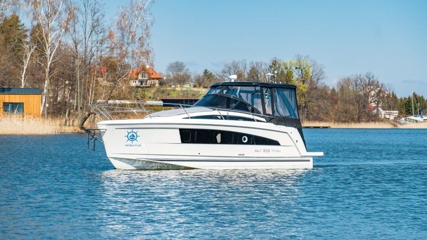 Balt 818 Tytan | Sloth